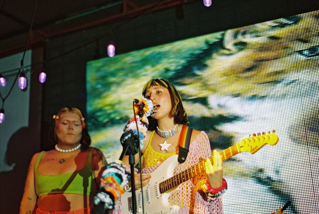 Babas Tutsipop – More than fun synth-pop for&nbsp;everyone