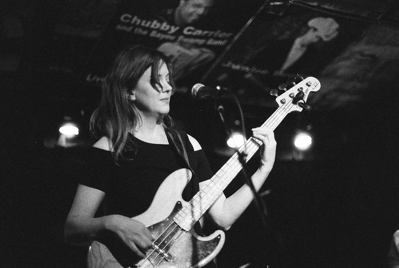 Claire Adams – Suave fusión de&nbsp;jazz